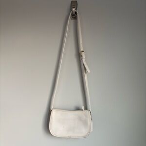 Coach Vintage Rare Purse Crossbody Pocketbook Wendie Bone #9031